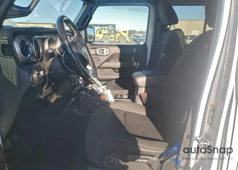 2021 Jeep Wrangler Unlimited Sahara z USA, uszkodzony, nr VIN 1C4HJXEN3MW538711